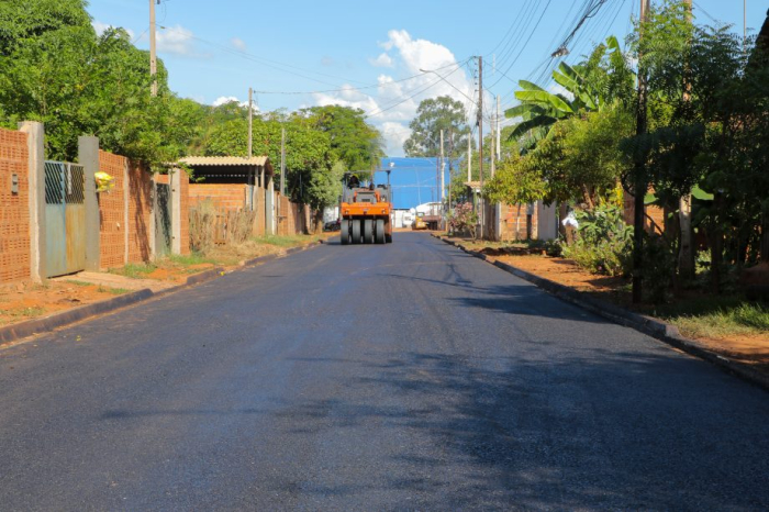 Prefeitura finaliza obra que deixa 100% da NOB pavimentada