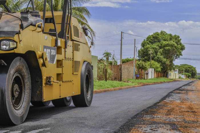Prefeitura de Selvíria já pavimenta trecho da Avenida Rotary Clube